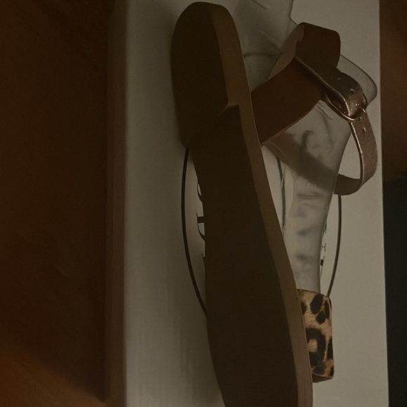 Brand new Steve Madden animal print sandals size 8 - Picture 3 of 4